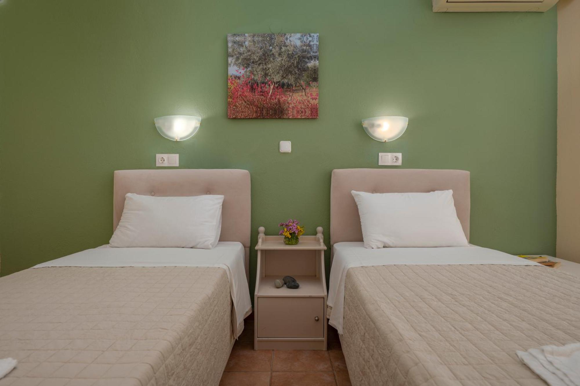 Julia Hotel 弗尔卡 外观 照片