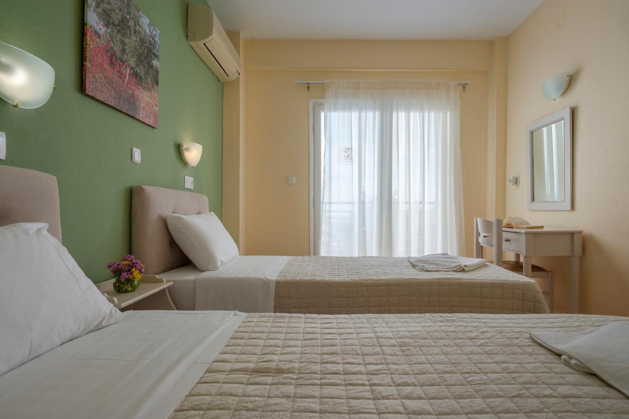 Julia Hotel 弗尔卡 外观 照片