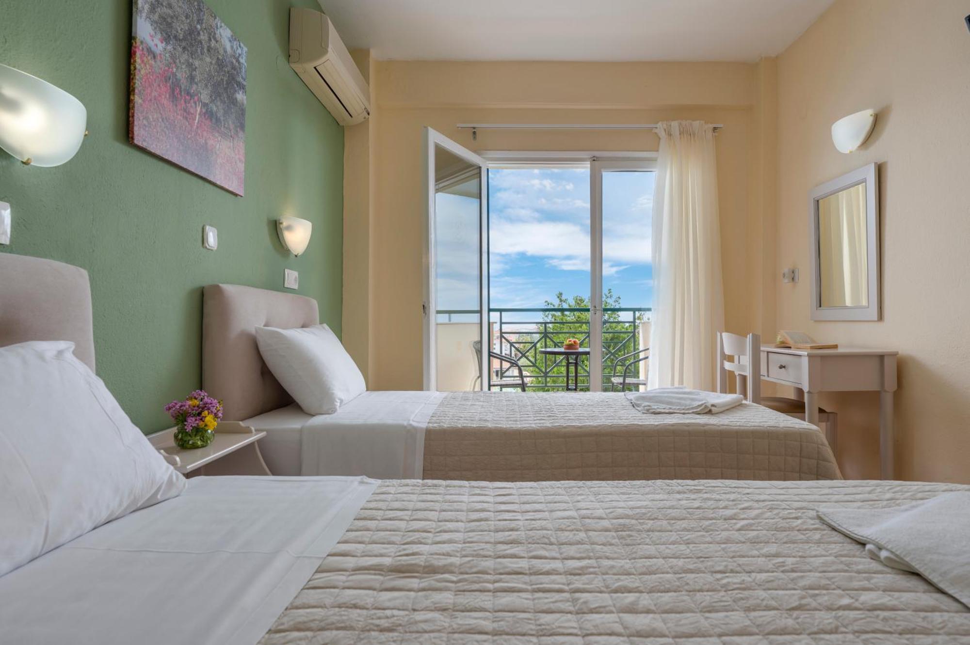 Julia Hotel 弗尔卡 外观 照片